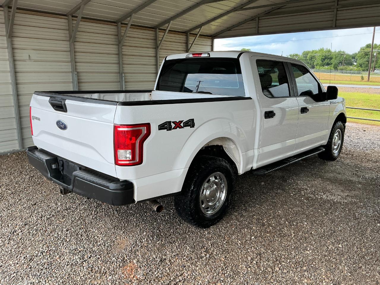 Ford F-150 XL SuperCrew 5.5-ft. Bed 4WD 2017