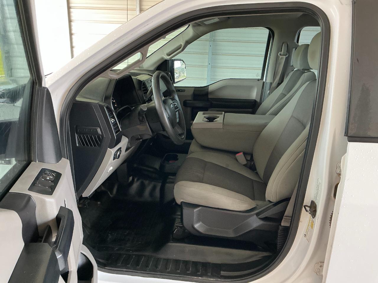 Ford F-150 XL SuperCrew 5.5-ft. Bed 4WD 2017
