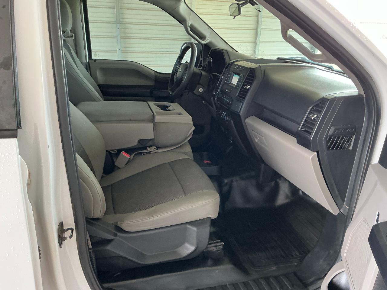 Ford F-150 XL SuperCrew 5.5-ft. Bed 4WD 2017