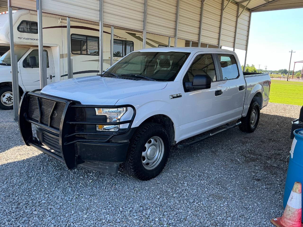 Ford F-150 XL SuperCrew 5.5-ft. Bed 4WD 2017