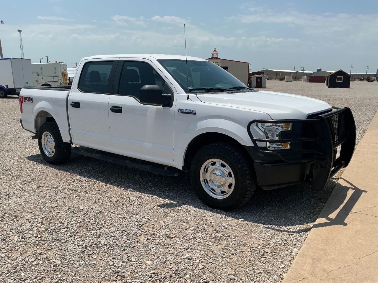 Ford F-150 XL SuperCrew 5.5-ft. Bed 4WD 2017