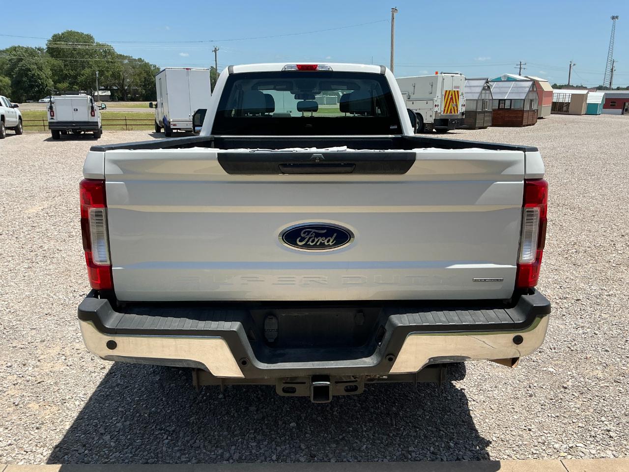 Ford F-250 SD XL SuperCab Long Bed 2WD 2019