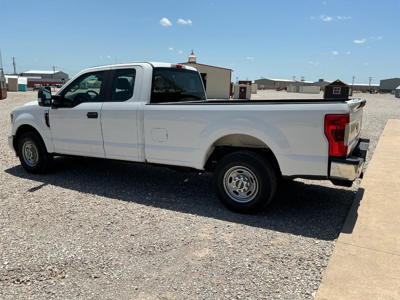 Ford F-250 SD XL SuperCab Long Bed 2WD 2019
