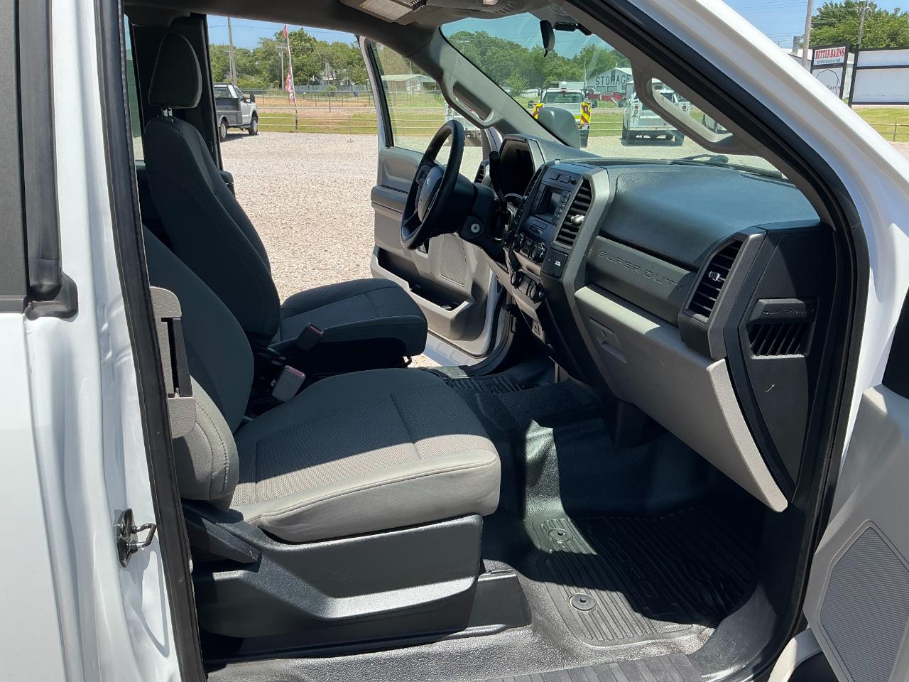 Ford F-250 SD XL SuperCab Long Bed 2WD 2019