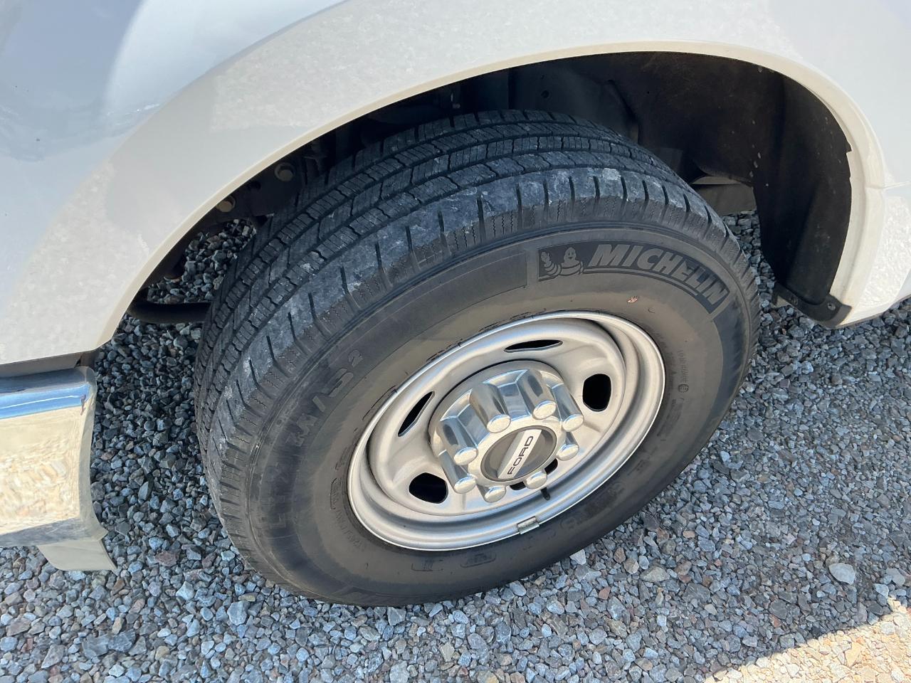 Ford F-250 SD XL SuperCab Long Bed 2WD 2019