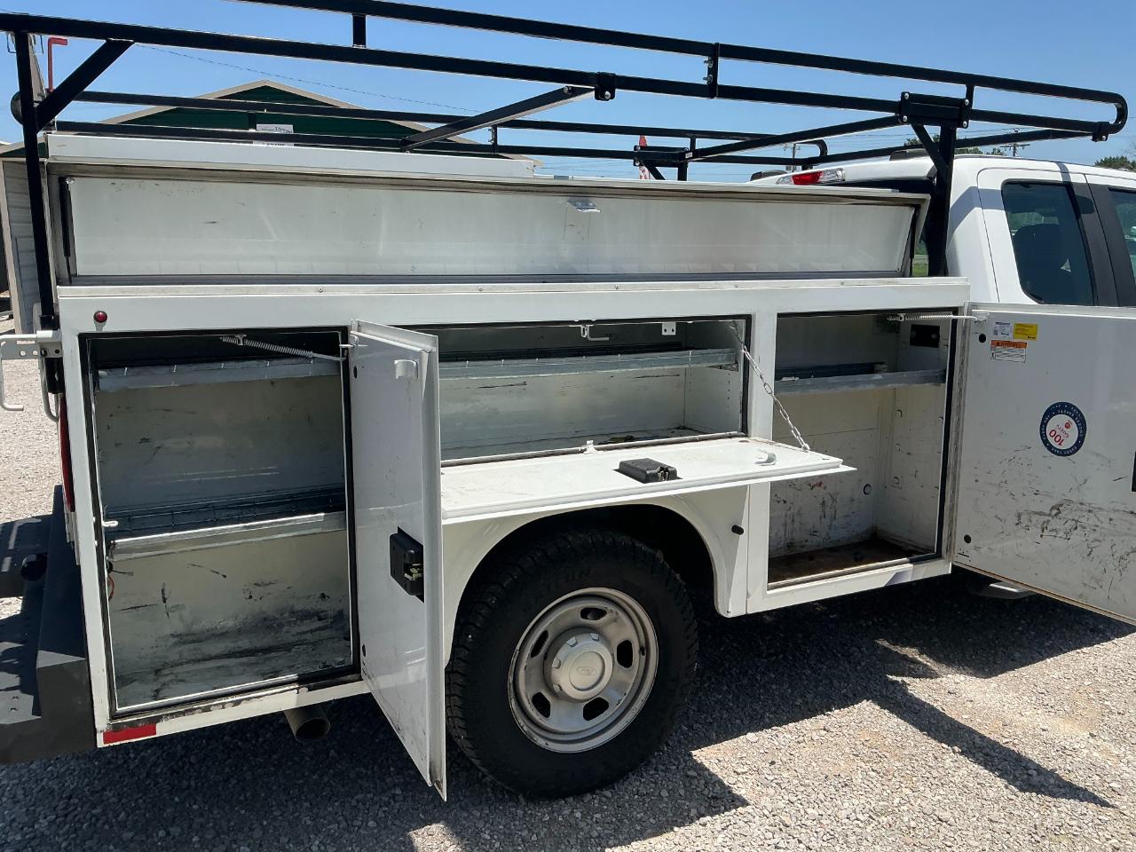 Ford F-350 SD XL SuperCab Long Bed 2WD 2021