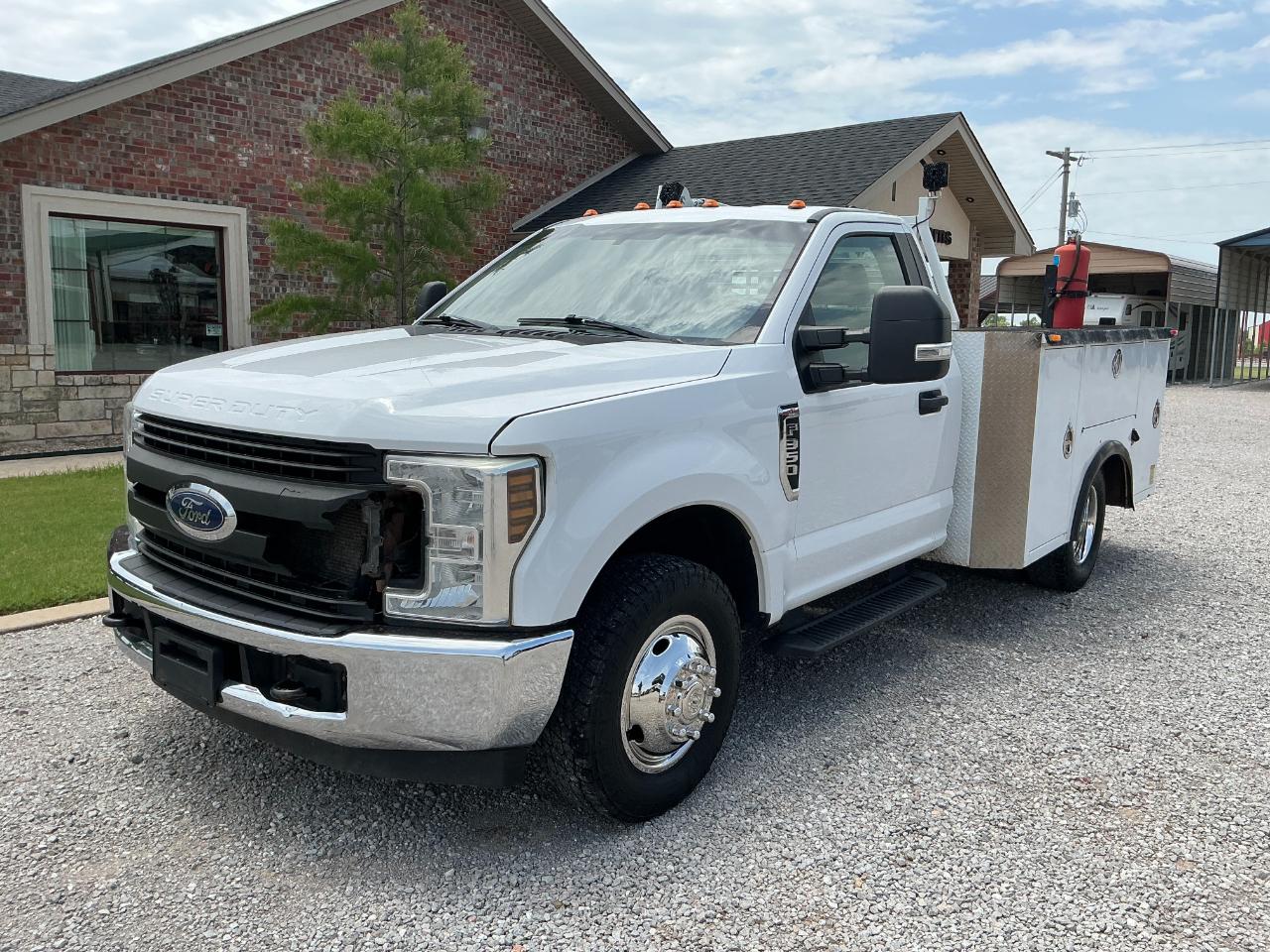 Ford F-350 SD XL 2WD DRW 2019
