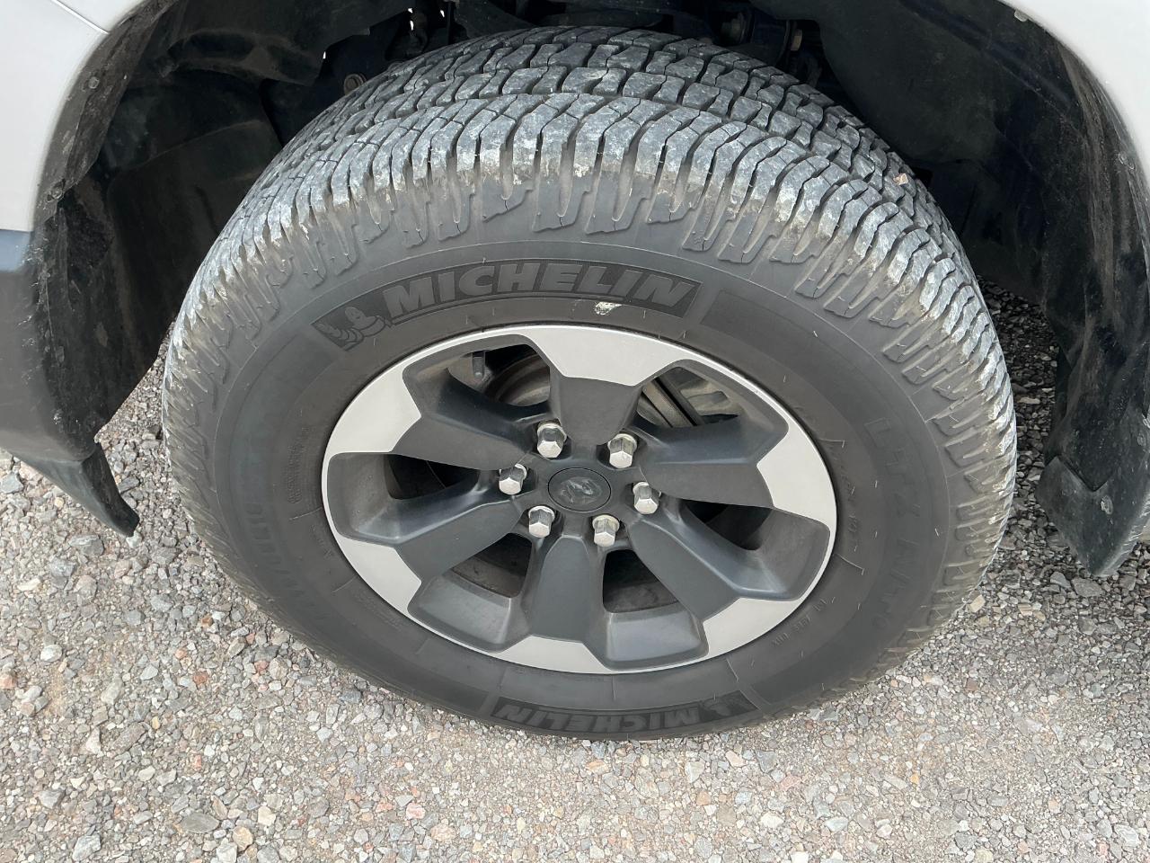 RAM 1500 Tradesman Crew Cab 4WD 2022