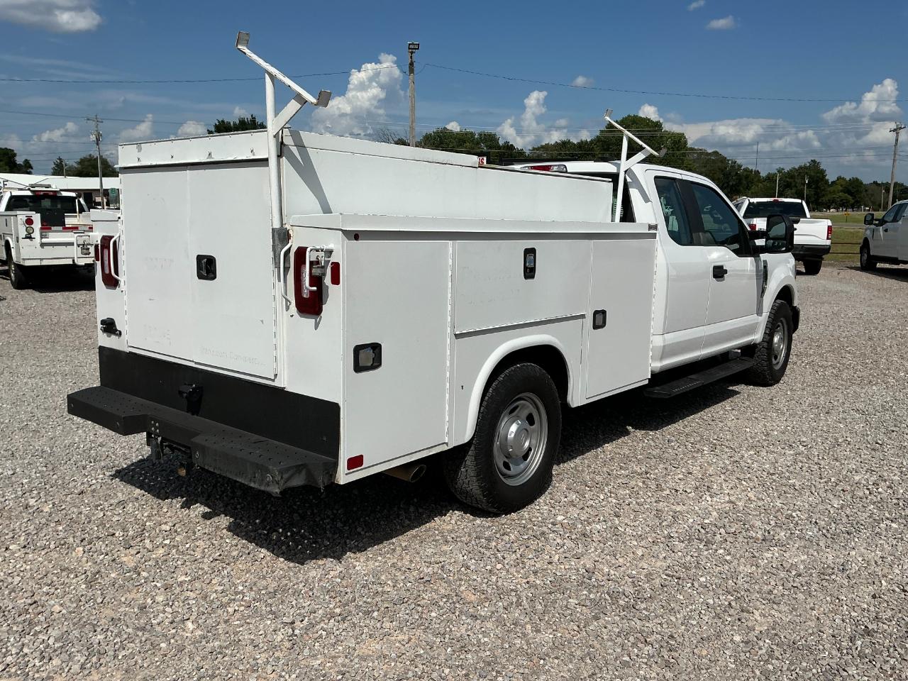 Ford F-350 SD XL SuperCab Long Bed 2WD 2021