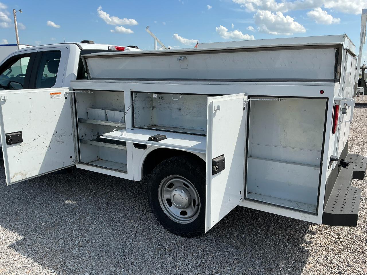 Ford F-350 SD XL SuperCab Long Bed 2WD 2021