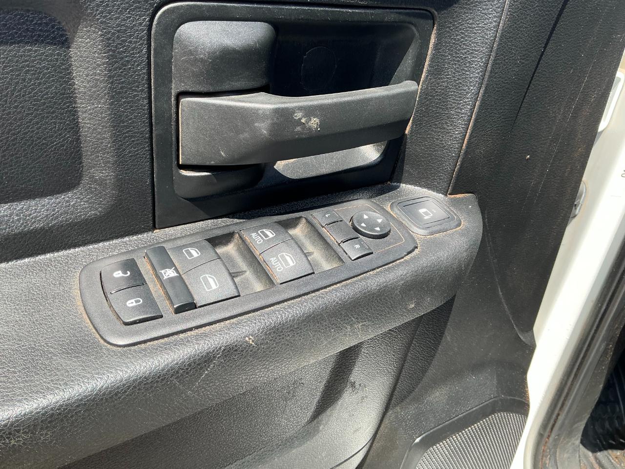 RAM 2500 Tradesman Crew Cab LWB 4WD 2023
