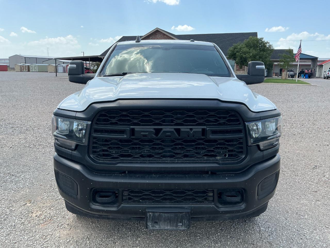 RAM 3500 Tradesman Crew Cab 4WD 2023