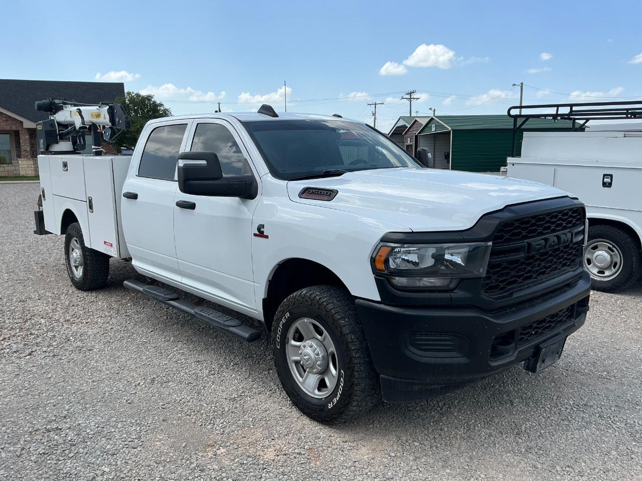 RAM 3500 Tradesman Crew Cab 4WD 2023