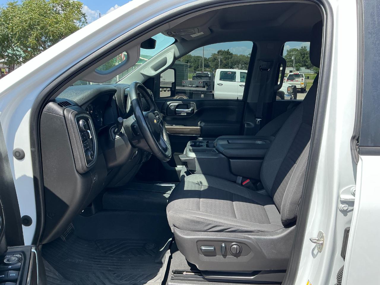 Chevrolet Silverado 2500HD LT Crew Cab Short Box 4WD 2023
