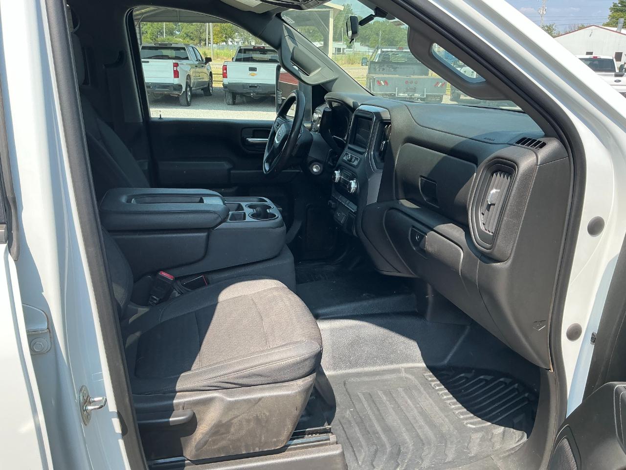 GMC Sierra 3500HD Pro Crew Cab 4WD SB 2022