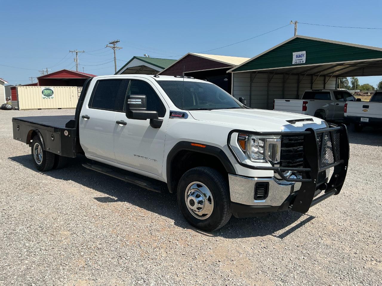 GMC Sierra 3500HD Pro Crew Cab 4WD SB 2022