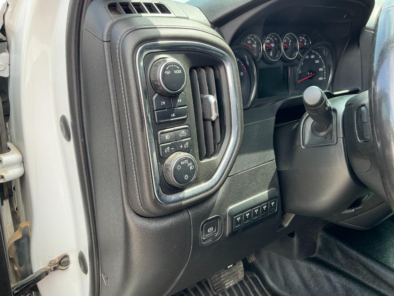 Chevrolet Silverado 2500HD LT Crew Cab Long Box 4WD 2022
