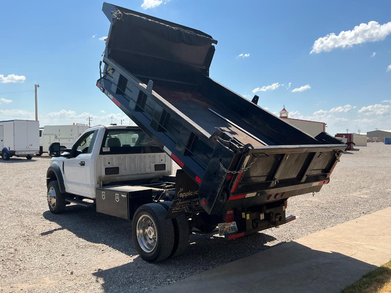Ford F-450 SD Regular Cab DRW 2WD 2022