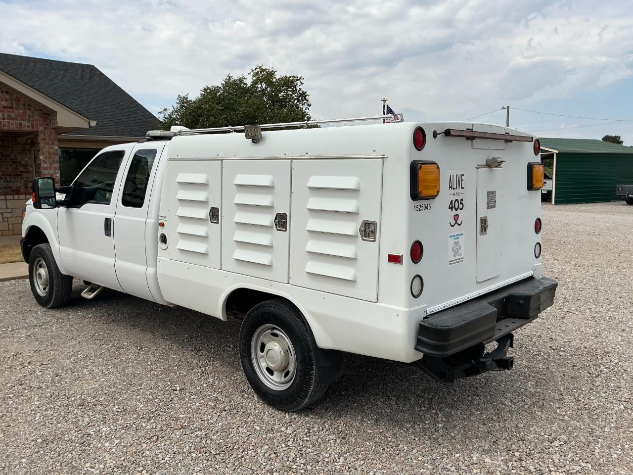 Ford F-250 SD XL SuperCab 4WD 2015