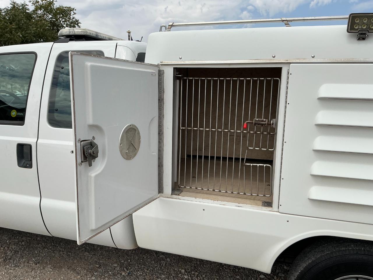 Ford F-250 SD XL SuperCab 4WD 2015