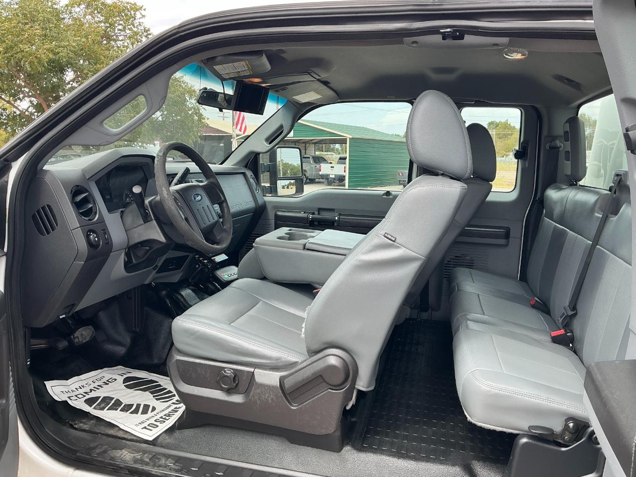 Ford F-250 SD XL SuperCab 4WD 2015