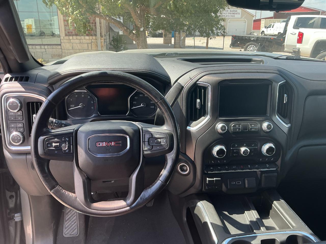 GMC Sierra 1500 AT4 Crew Cab Short Box 4WD 2021