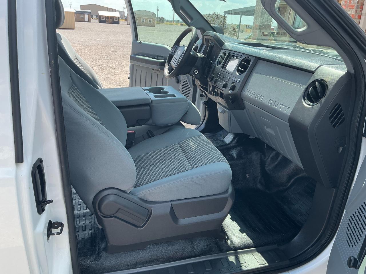 Ford F-250 SD XL SuperCab Long Bed 2WD 2014