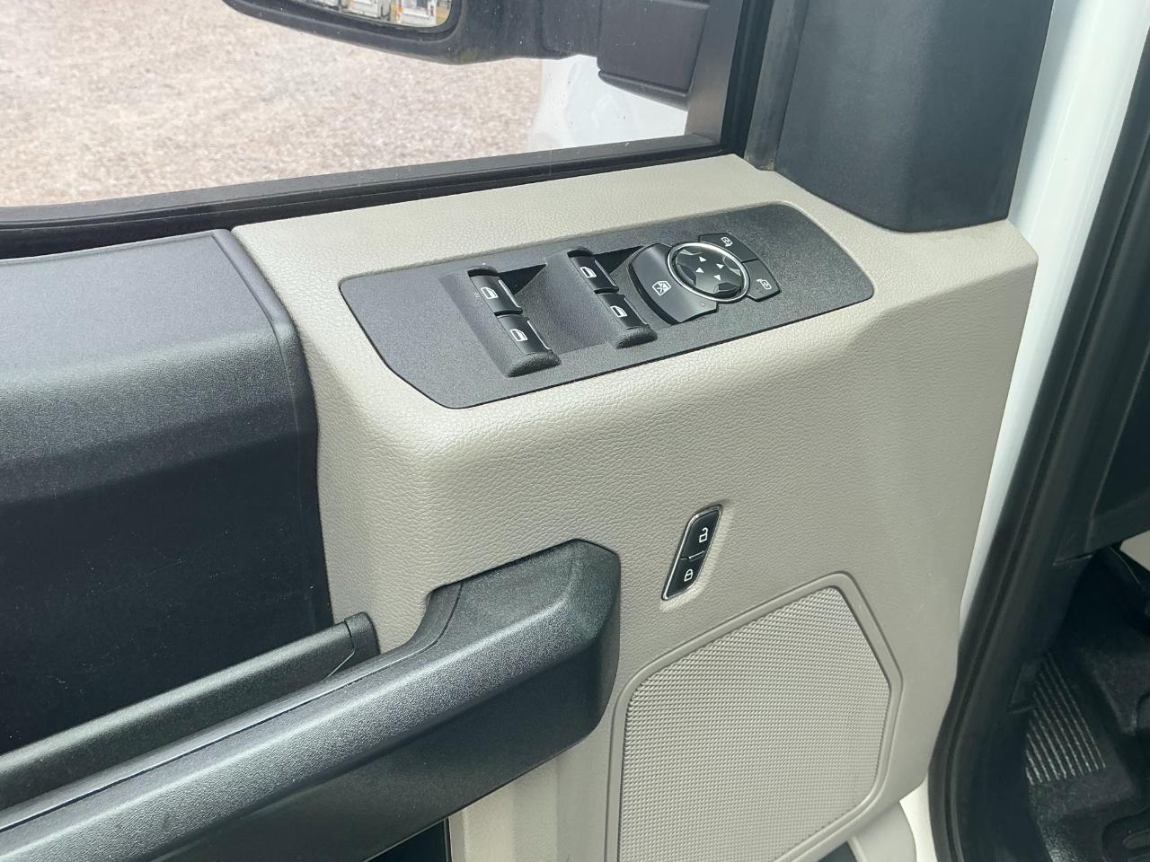 Ford F-250 SD XL Crew Cab Long Bed 4WD 2020