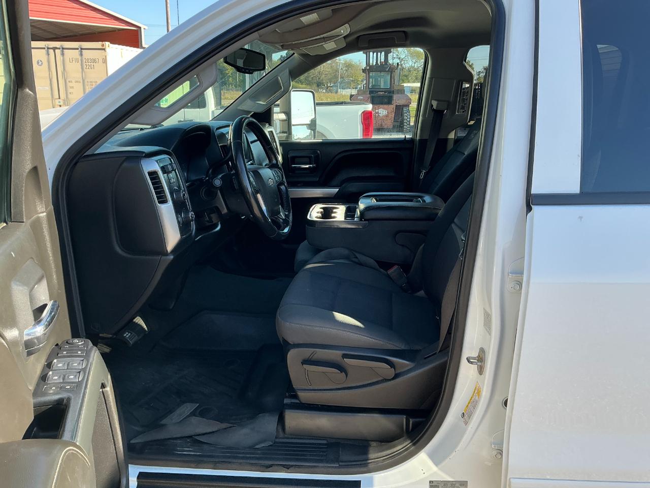 Chevrolet Silverado 2500HD LT Crew Cab Long Box 4WD 2019