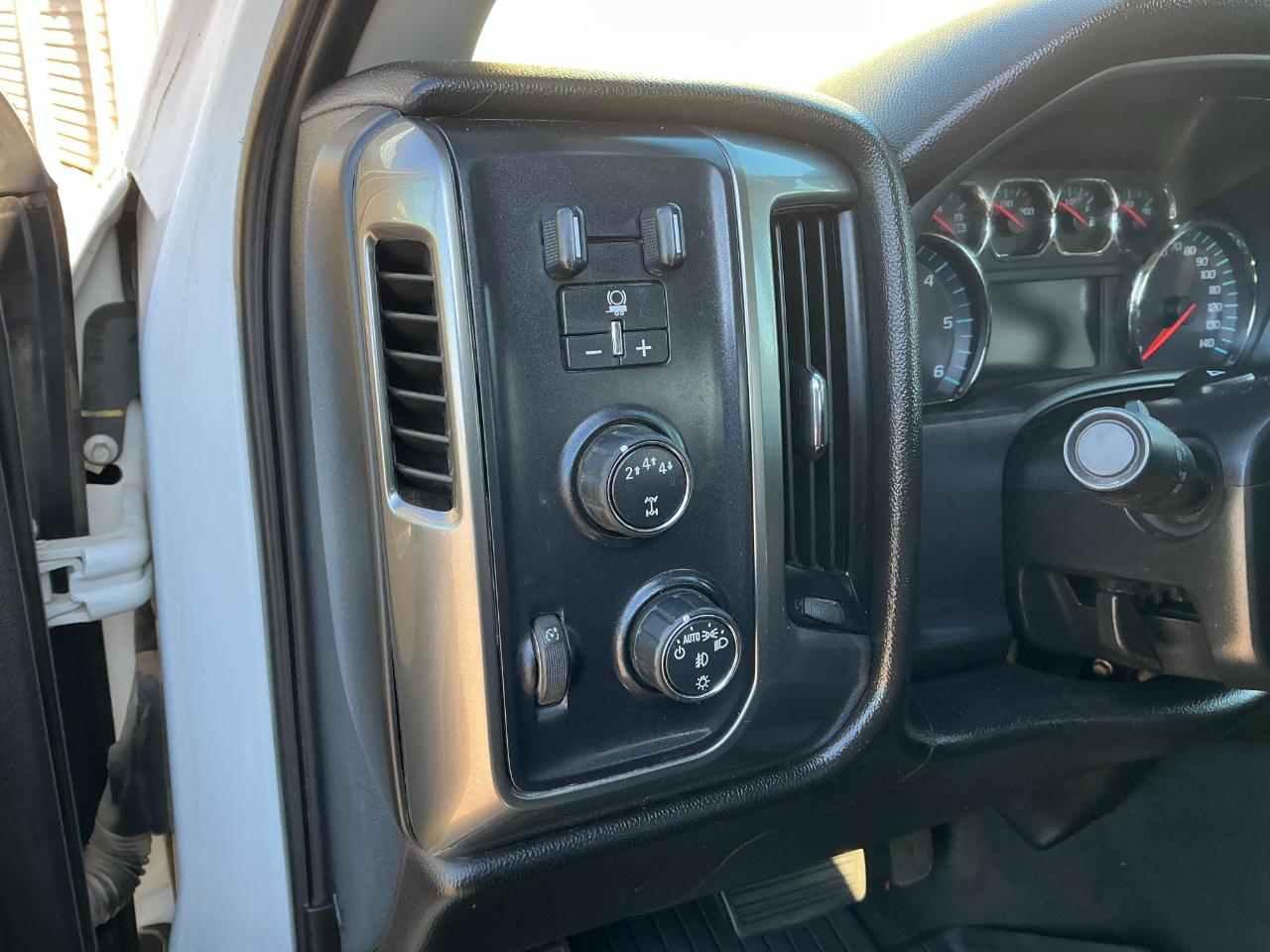 Chevrolet Silverado 2500HD LT Crew Cab Long Box 4WD 2019