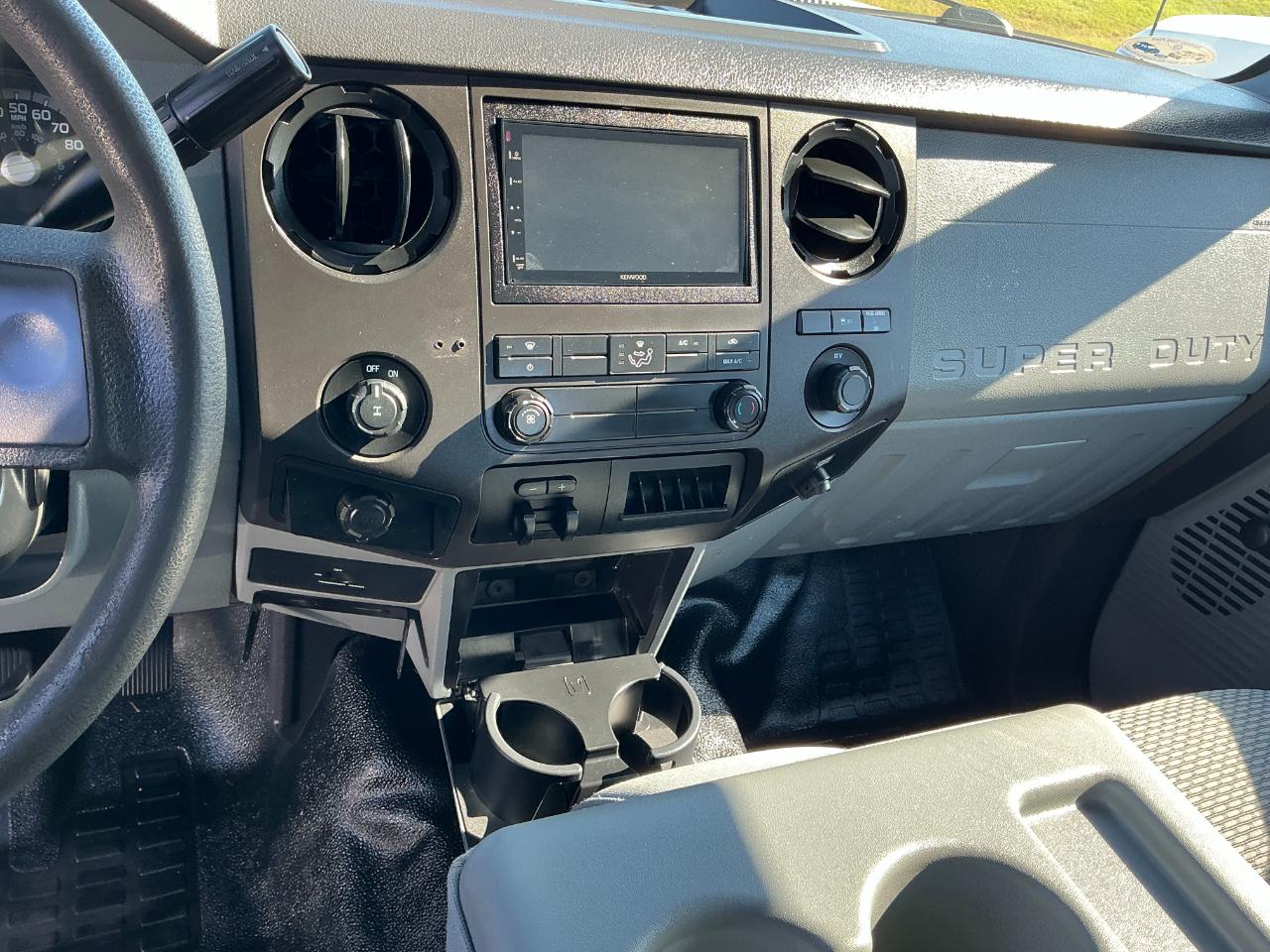 Ford F-250 SD XL SuperCab Long Bed 2WD 2015