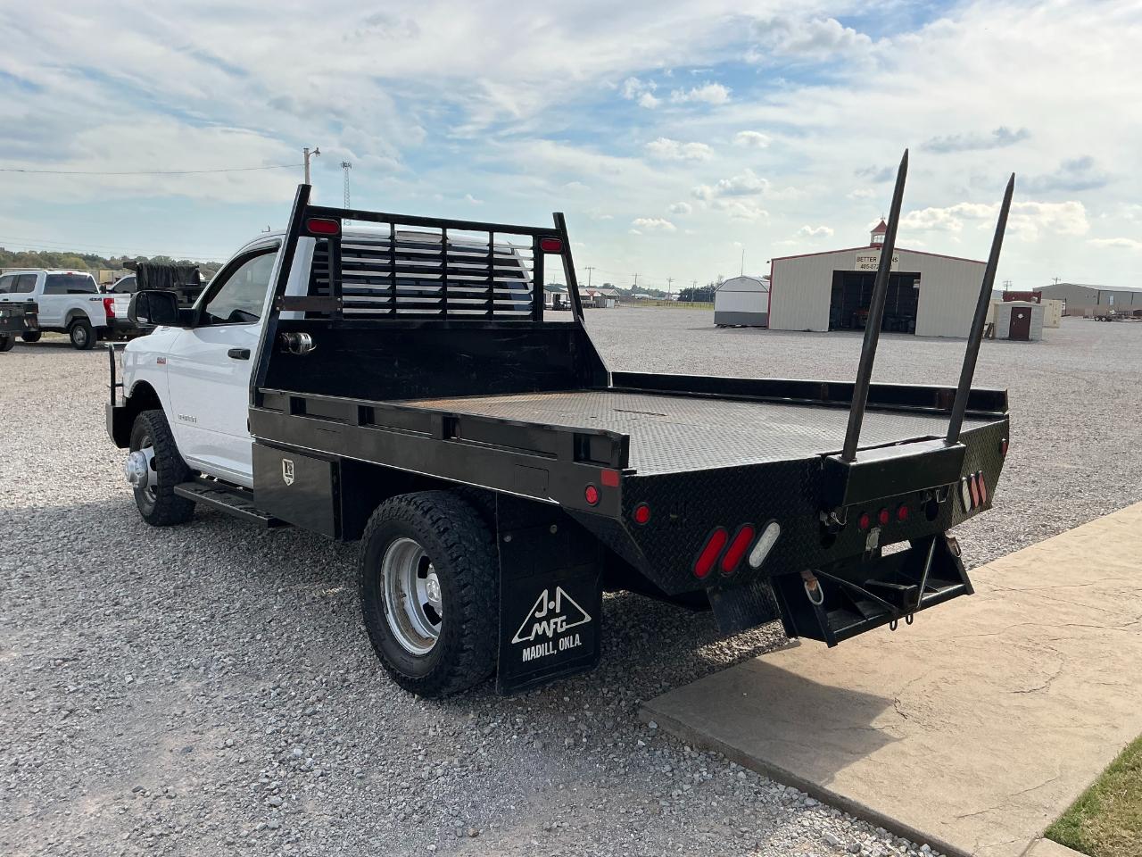 RAM 3500 Regular Cab 4WD DRW 2021