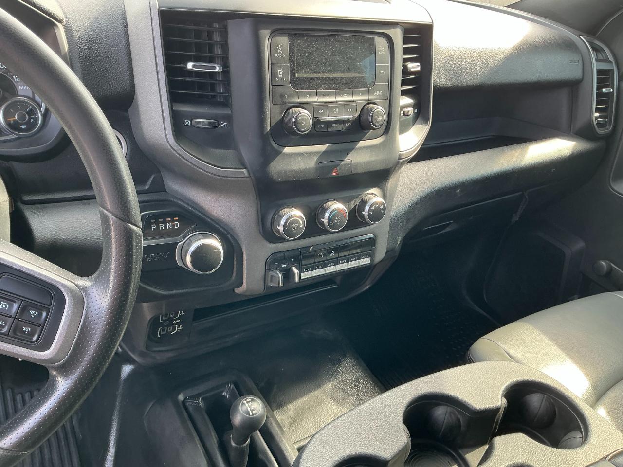 RAM 3500 Regular Cab 4WD DRW 2021