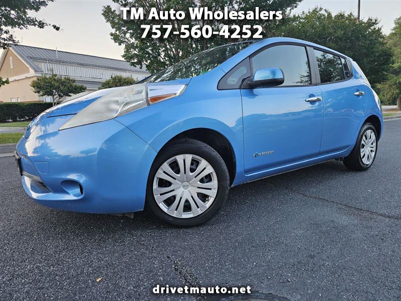 Nissan Leaf S 2013