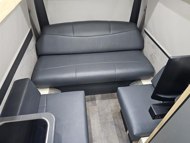 Mercedes-Benz Sprinter 3500 Wagon 144-in. WB 2019