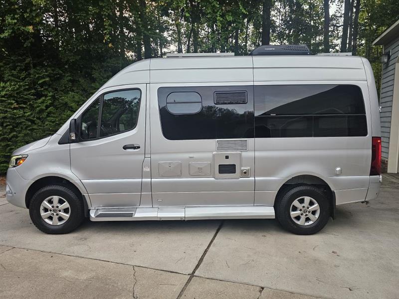 Mercedes-Benz Sprinter 3500 Wagon 144-in. WB 2019