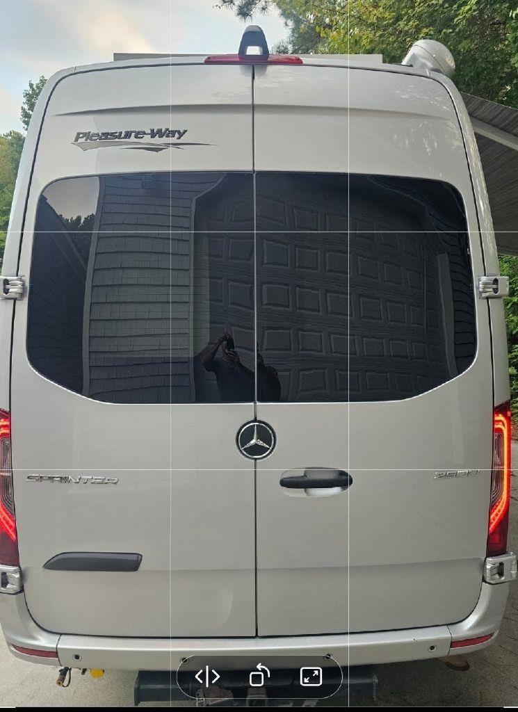 Mercedes-Benz Sprinter 3500 Wagon 144-in. WB 2019