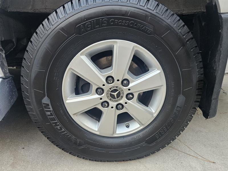 Mercedes-Benz Sprinter 3500 Wagon 144-in. WB 2019