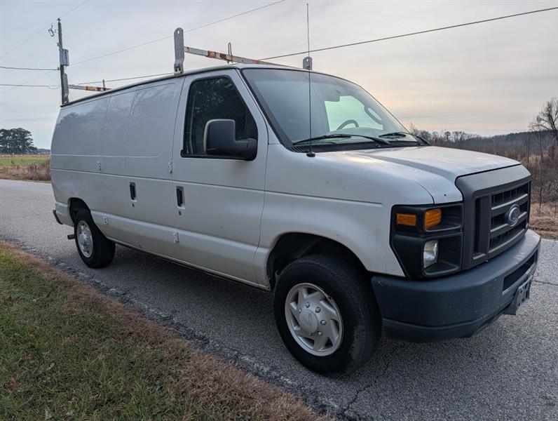 Ford Econoline E-150 2008