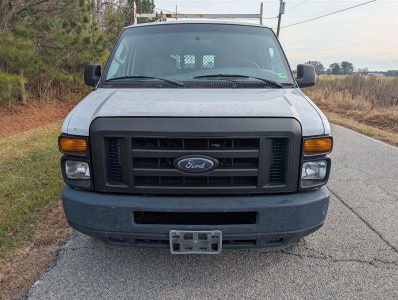 Ford Econoline E-150 2008