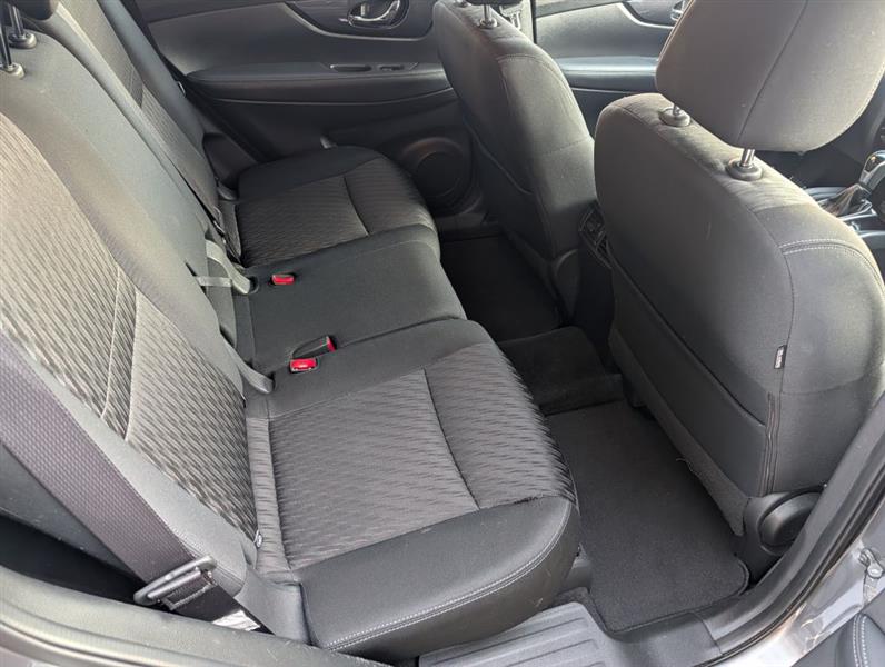 Nissan Rogue SV 2WD 2018