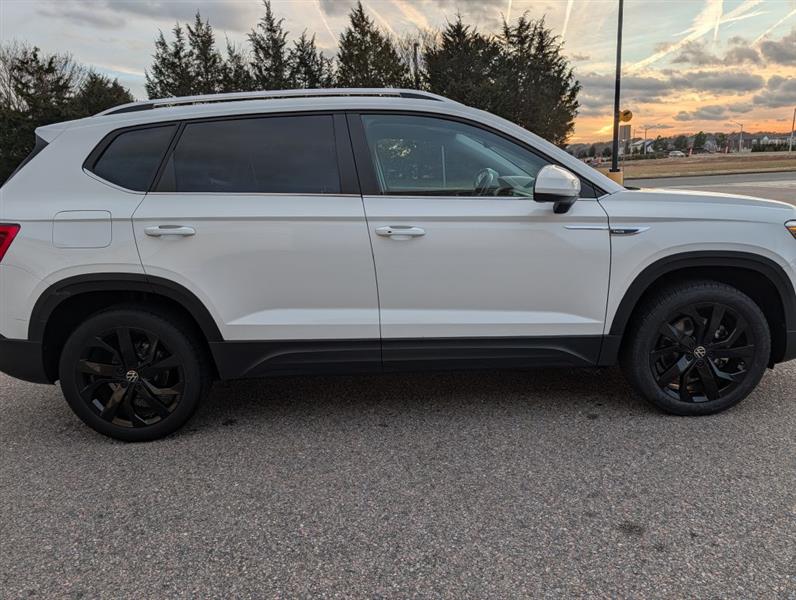 Volkswagen Taos SE 2022