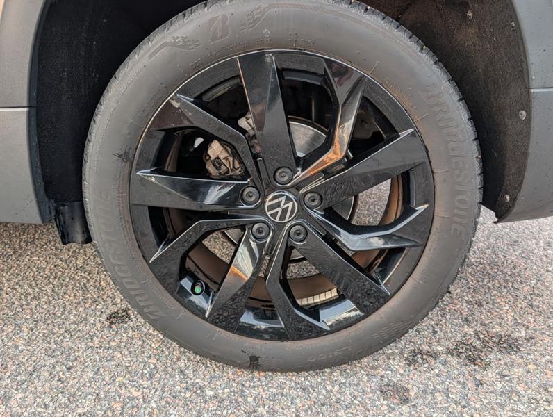 Volkswagen Taos SE 2022