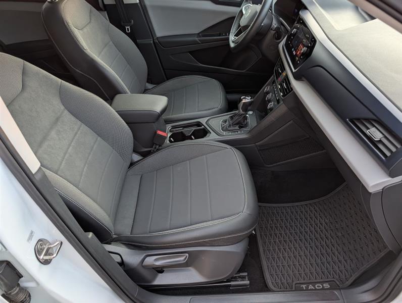 Volkswagen Taos SE 2022