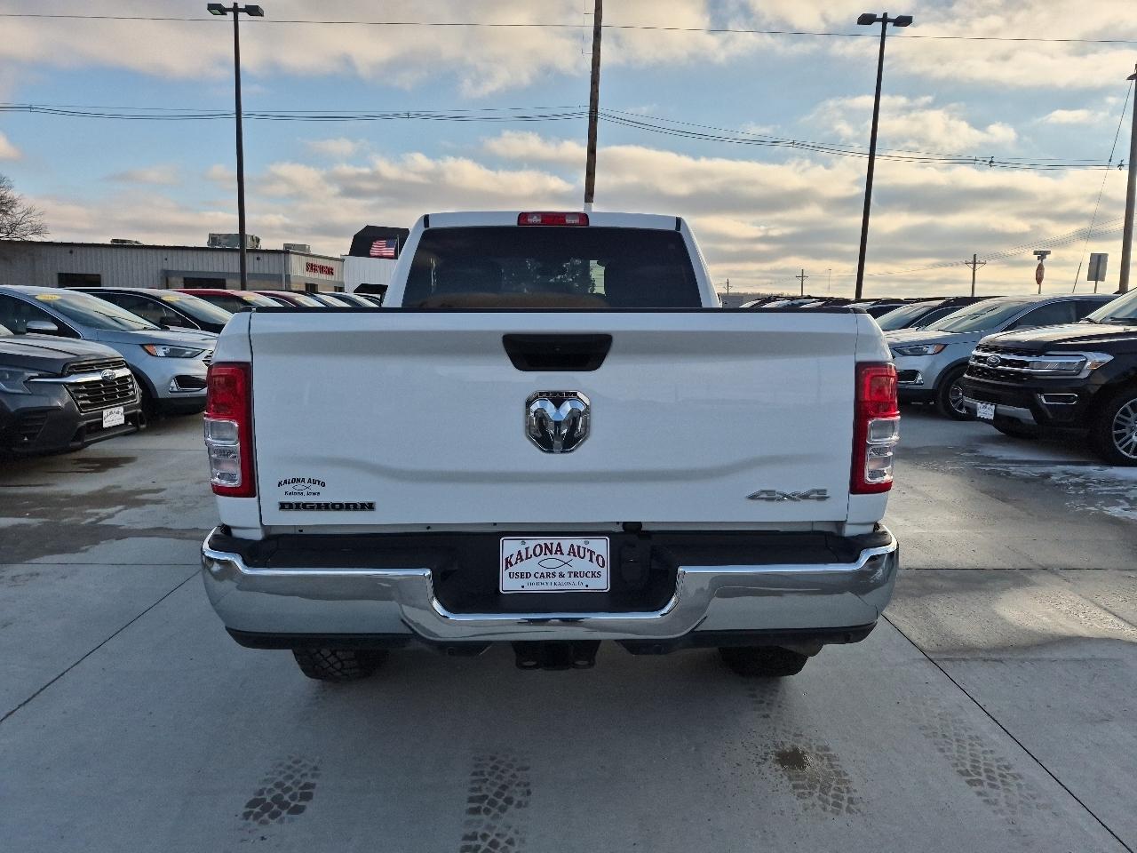 RAM 2500 Tradesman Crew Cab SWB 4WD 2021