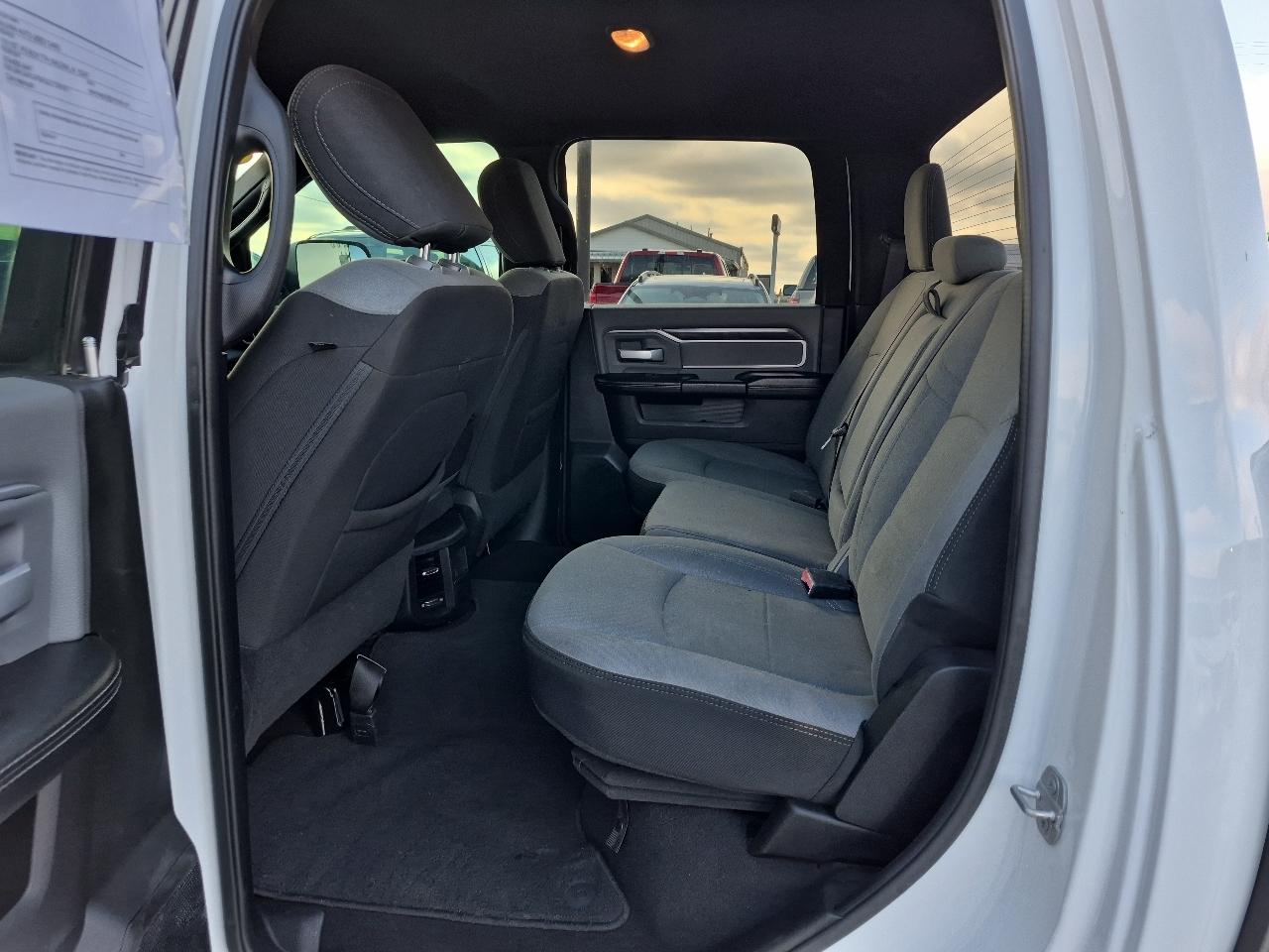 RAM 2500 Tradesman Crew Cab SWB 4WD 2021