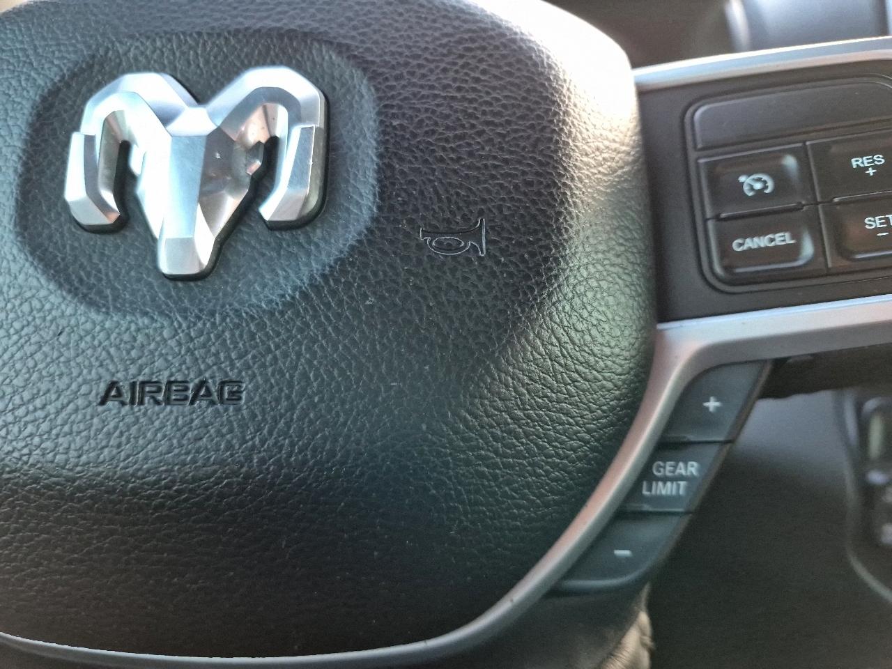 RAM 2500 Tradesman Crew Cab SWB 4WD 2021