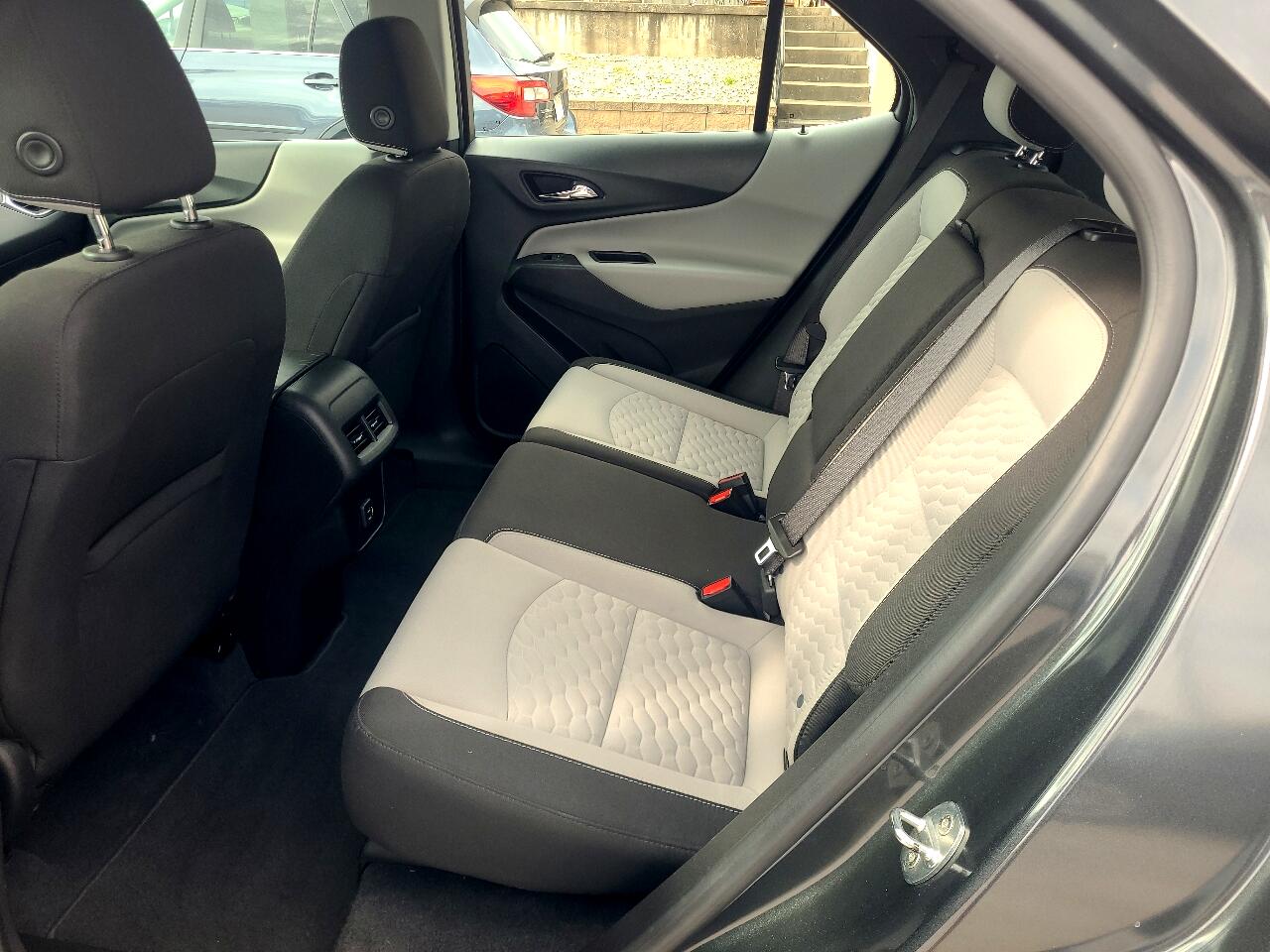 Chevrolet Equinox AWD 4dr LS w/1FL 2021 Chevrolet Equinox AWD 4dr LS w/1FL 2021