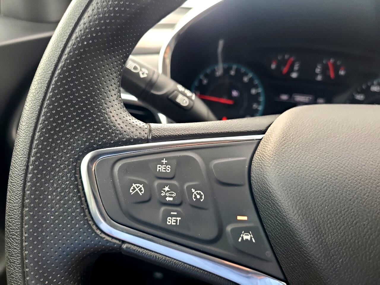 Chevrolet Equinox AWD 4dr LS w/1FL 2021 Chevrolet Equinox AWD 4dr LS w/1FL 2021