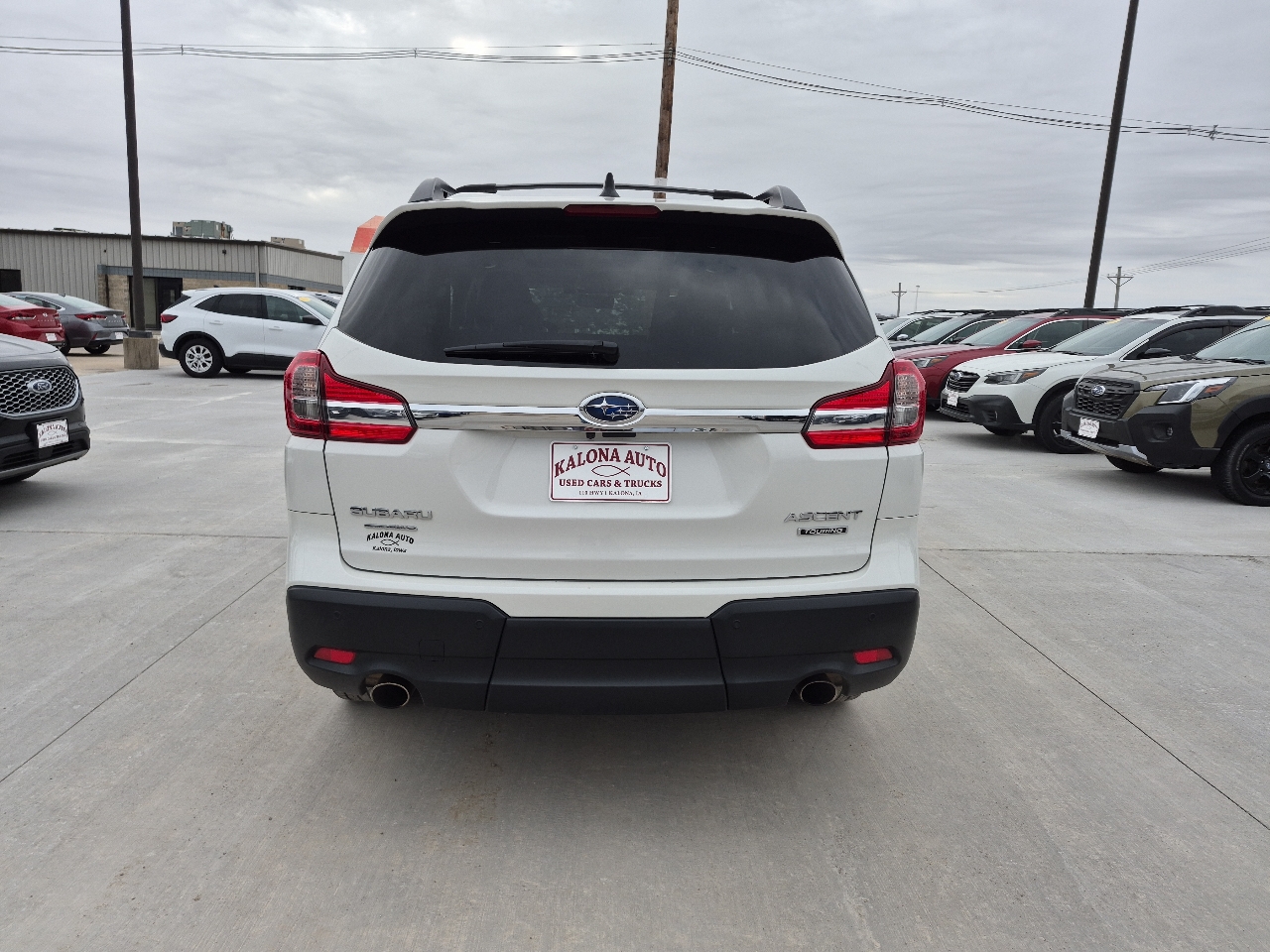 Subaru Ascent Touring 2022